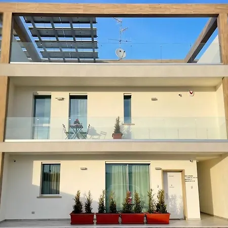 Bari Airport Rooms-2